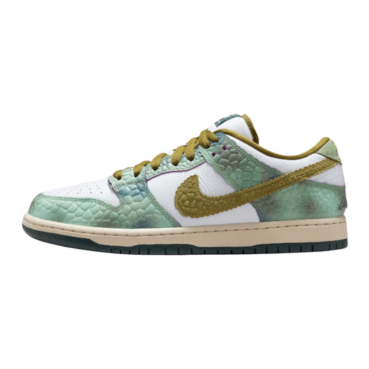 Nike SB Dunk Low Chameleon